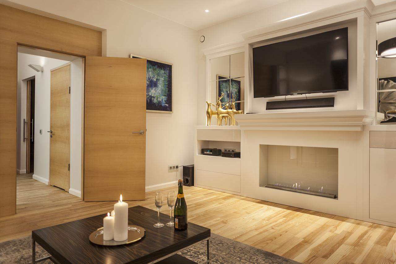 Apartament Świętojańska Old Town Deluxe Apartament Warszawa Zewnętrze zdjęcie